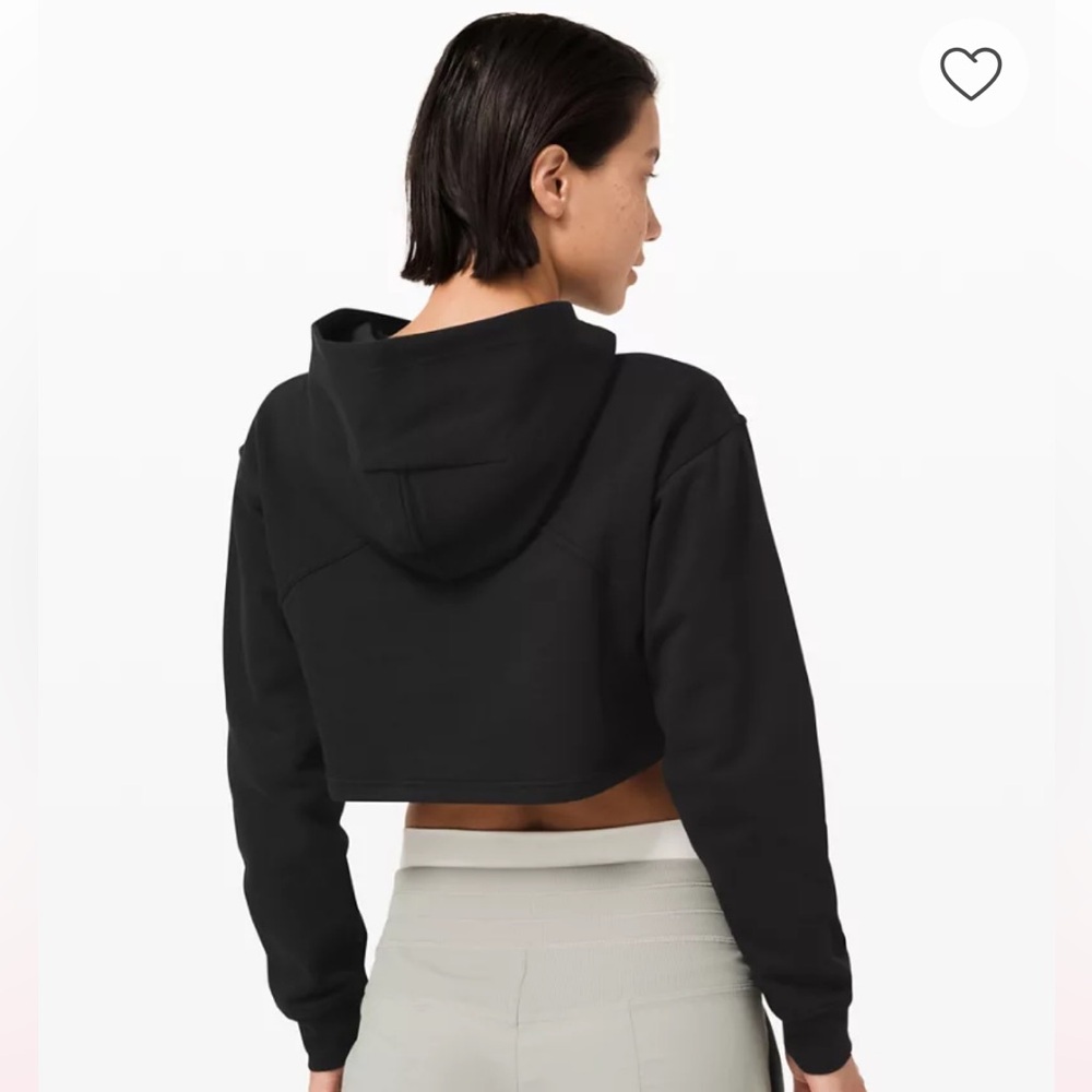 Lululemon Cropped Hoodie long sleeve - Sz 6